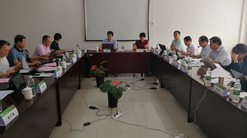 滚珠丝杠直线导轨材质揭秘：材质选择背后的逻辑